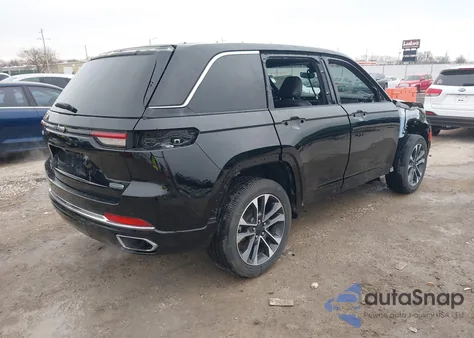 2023 Jeep Grand Cherokee Overland 4X4 z USA, uszkodzony, nr VIN 1C4RJHDG3PC517196